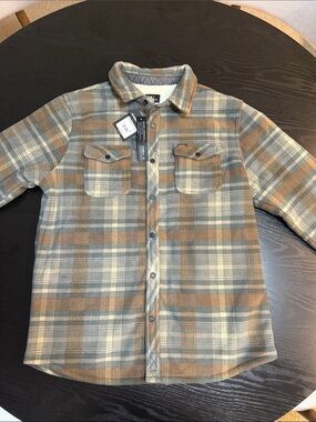 O'Neil Men's Plaid Button-Down Shirt Jacket in Brown and Green